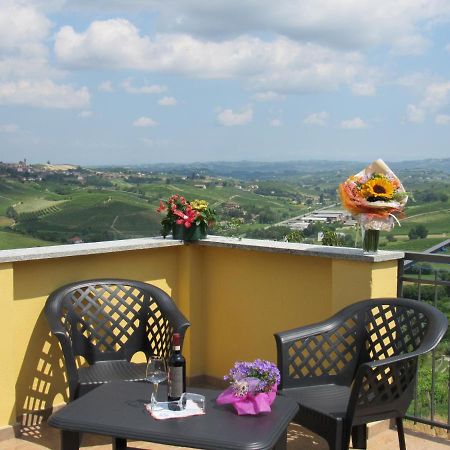 Apartament Emilia Agliano Terme Zewnętrze zdjęcie